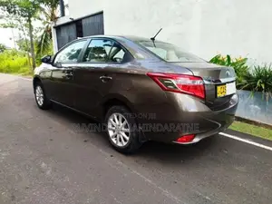 Toyota Yaris 2016 Car (Used)