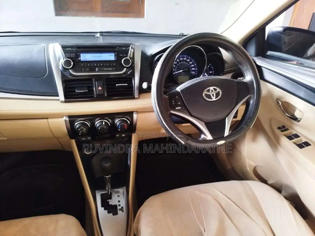 Toyota Yaris 2016 Car (Used)