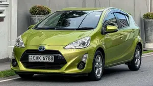 Toyota Aqua L S GRADE 2015 Car (Used)