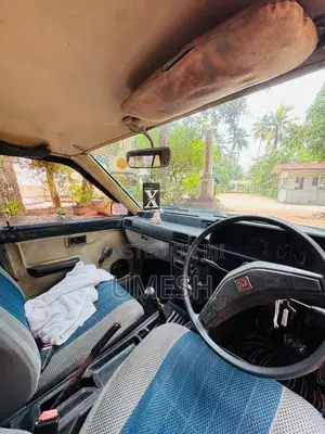 Mitsubishi Lancer Box 1980 Car (Used)