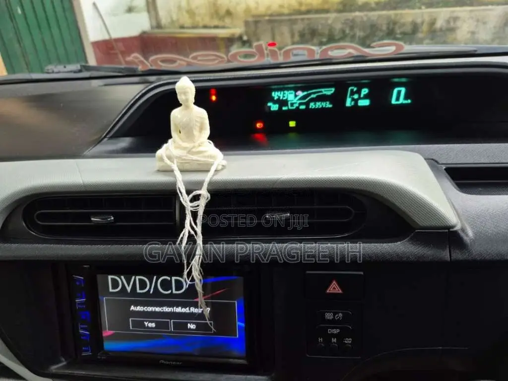 Toyota Aqua 2015 Car (Used)