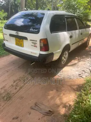 Toyota Elephant Back 1997 Car (Used)