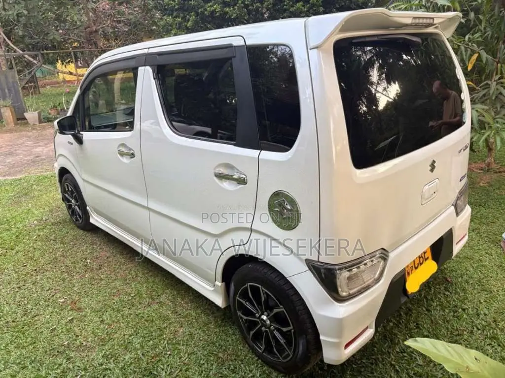 Suzuki Wagon R Stingray 2018 Car (Used)