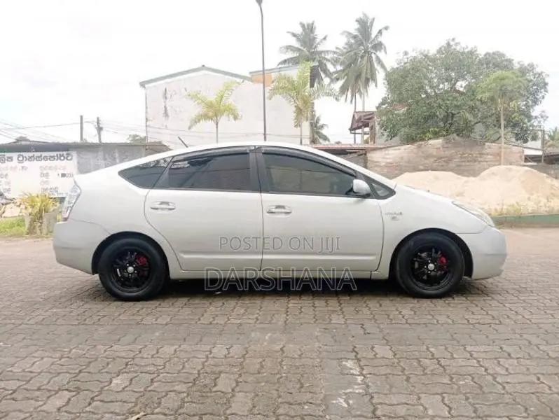 Toyota Prius 2nd Gen 2007 Car (Used)