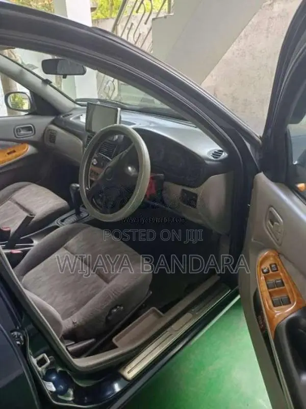 Nissan N16EX Saloon 2001 Car (Used)