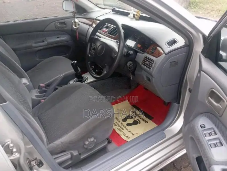 Mitsubishi Lancer CS2 2005 Car (Used)