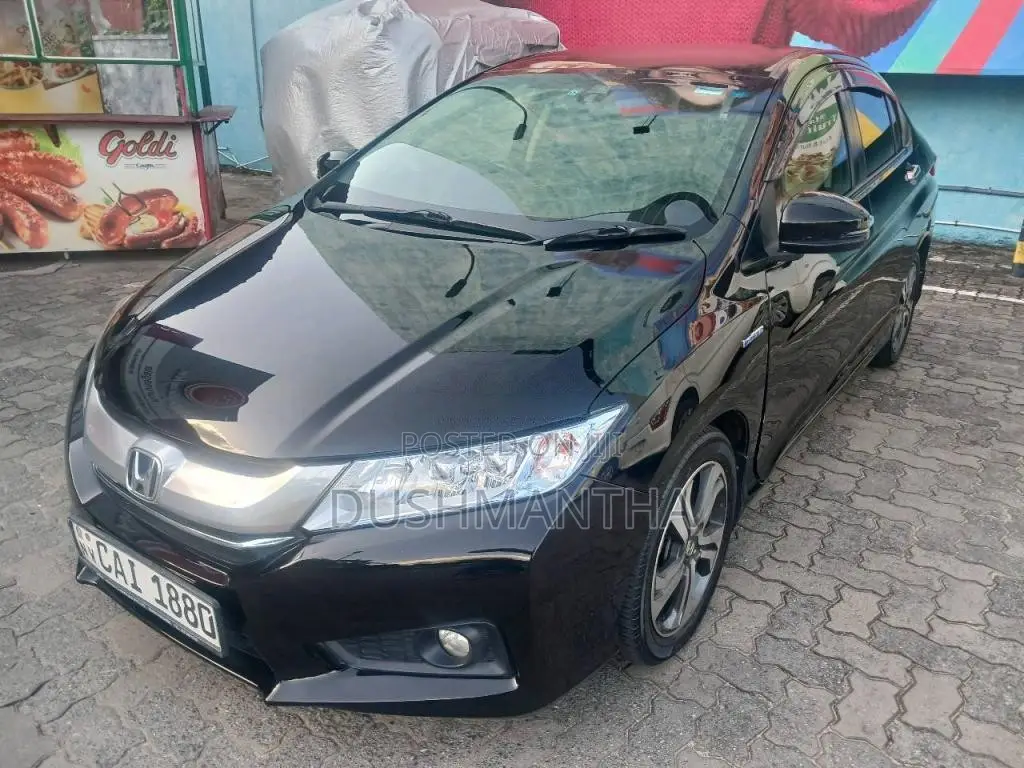 Honda Grace EX 2015 Car (Used)
