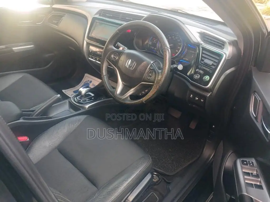 Honda Grace EX 2015 Car (Used)