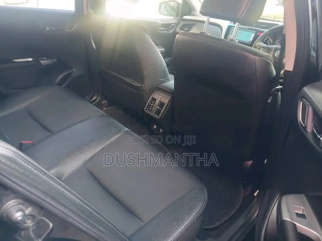 Honda Grace EX 2015 Car (Used)