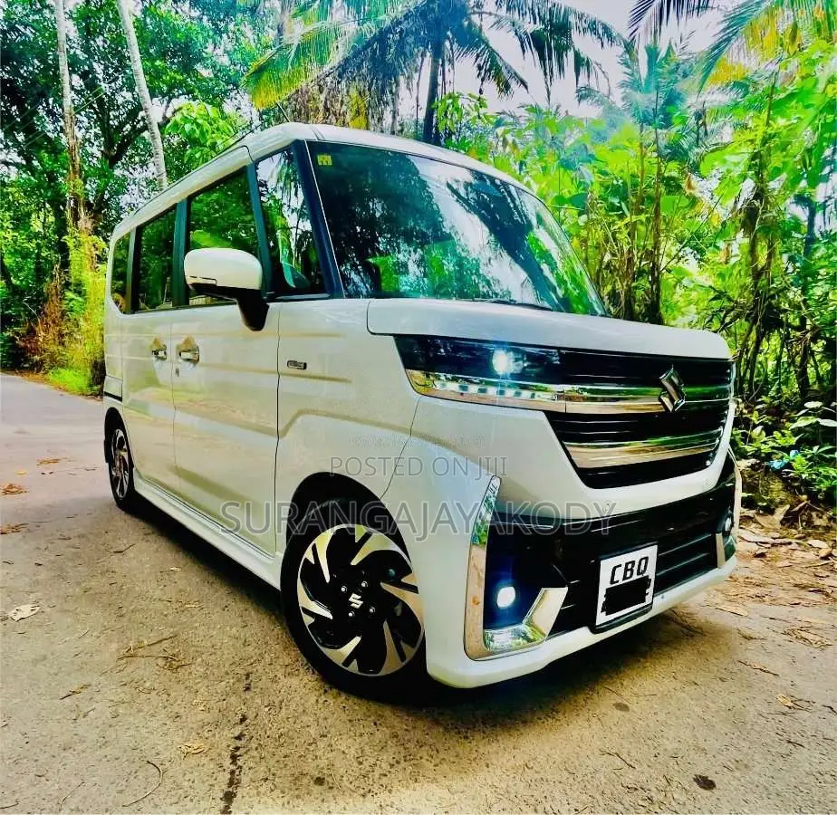 Suzuki Spacia 2023 Car (Used)