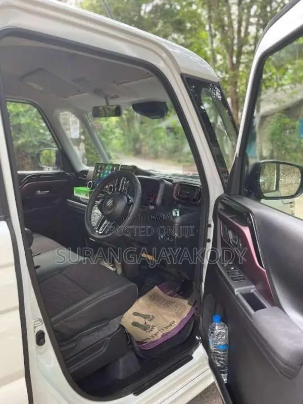 Suzuki Spacia 2023 Car (Used)