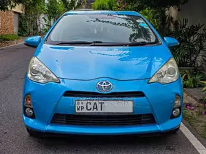Toyota Aqua S Grade 2013 Car (Used)