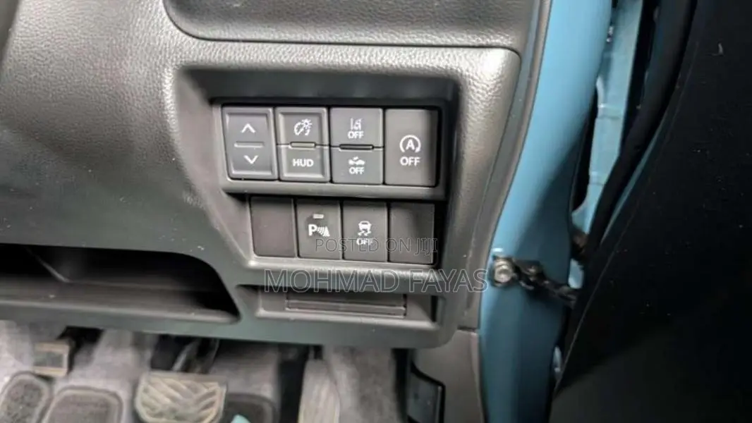 Suzuki Wagon R Custom Z 2023 Car (Used)