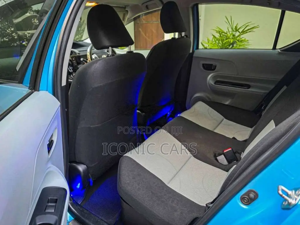 Toyota Aqua S Grade 2013 Car (Used)