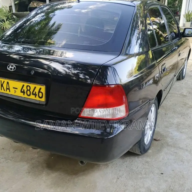 Hyundai Accent 2002 Car (Used)