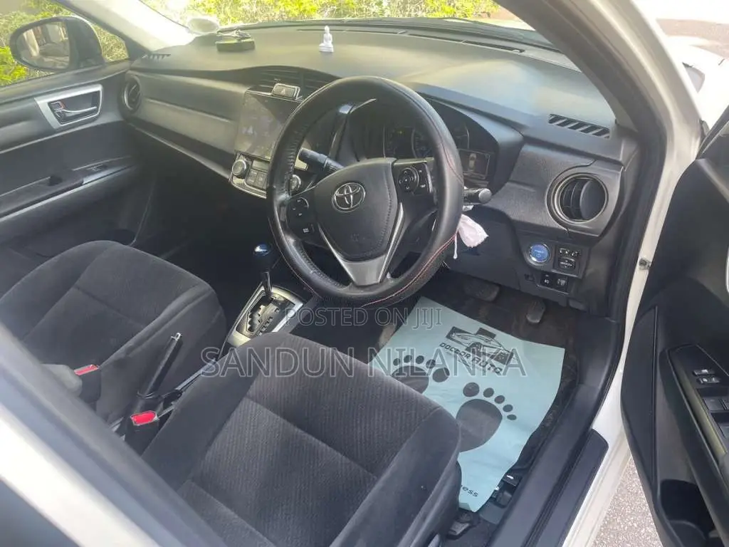 Toyota Axio G Grade Hybrid 2013 Car (Used)
