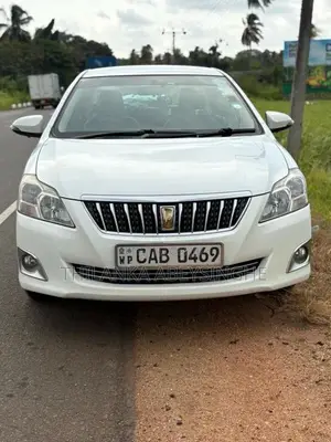Toyota Premio 2013 Car (Used)