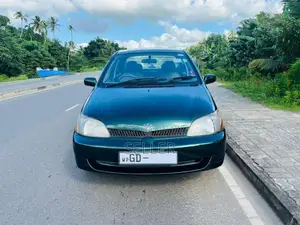 Toyota Echo Platz 1999 Car (Used)