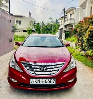 Hyundai Sonata 2010 Car (Used)