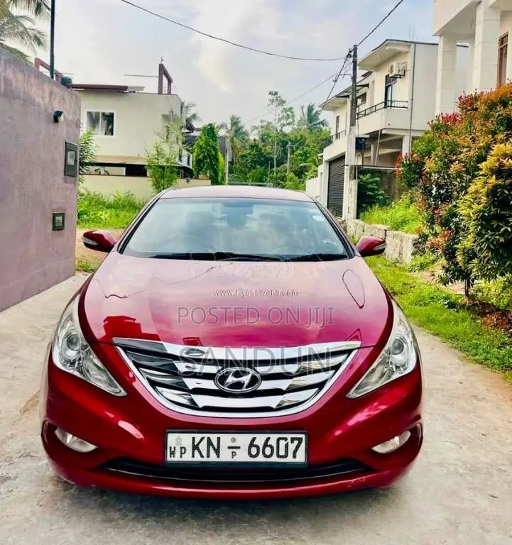 Hyundai Sonata 2010 Car (Used)