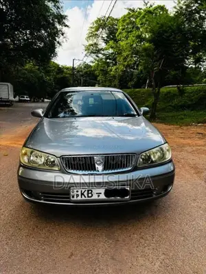 Nissan Bluebird Sylphy N17 2003 Car (Used)