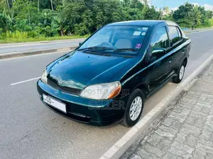 Toyota Echo Platz 1999 Car (Used)