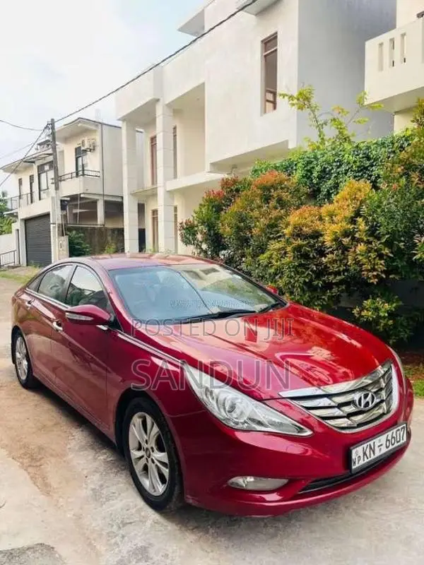 Hyundai Sonata 2010 Car (Used)