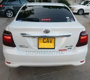 Toyota Axio WXB 2017 Car (Used)