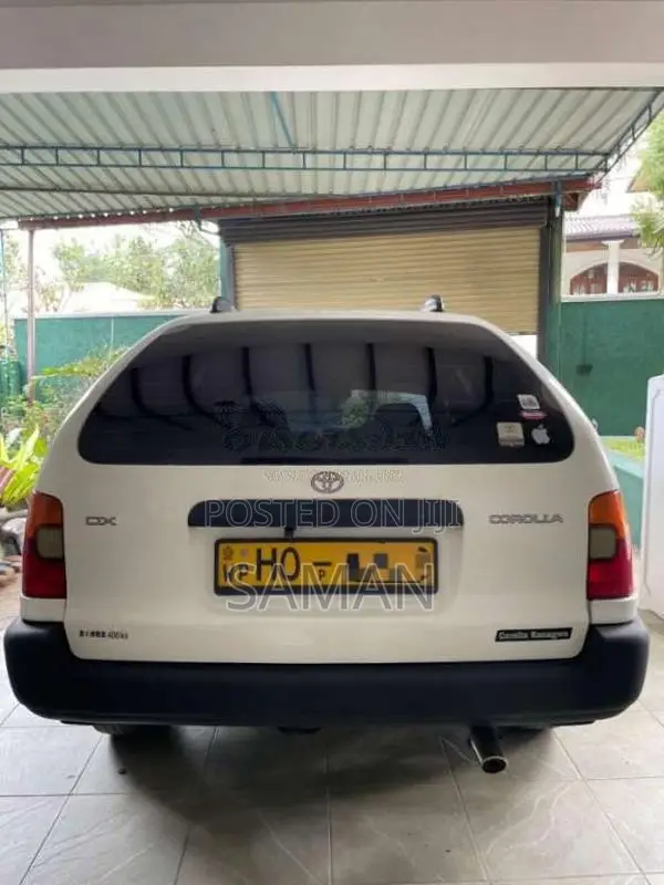 Toyota Corolla Elephant Back 2000 Car (Used)
