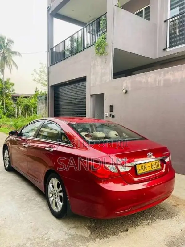 Hyundai Sonata 2010 Car (Used)