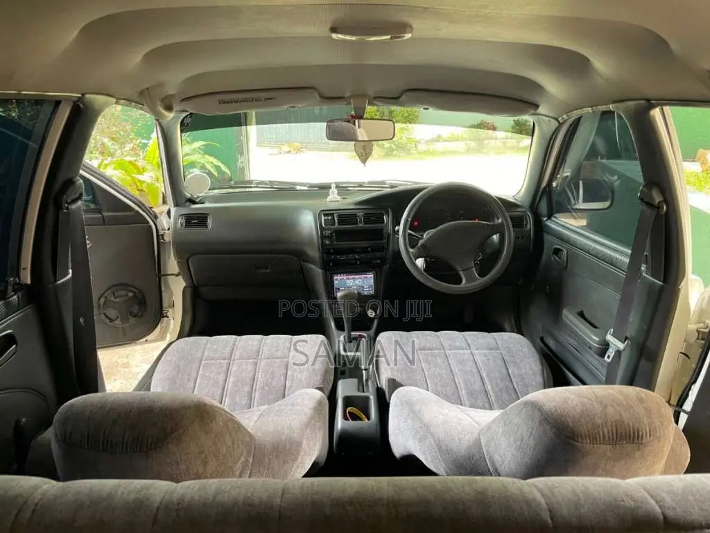 Toyota Corolla Elephant Back 2000 Car (Used)