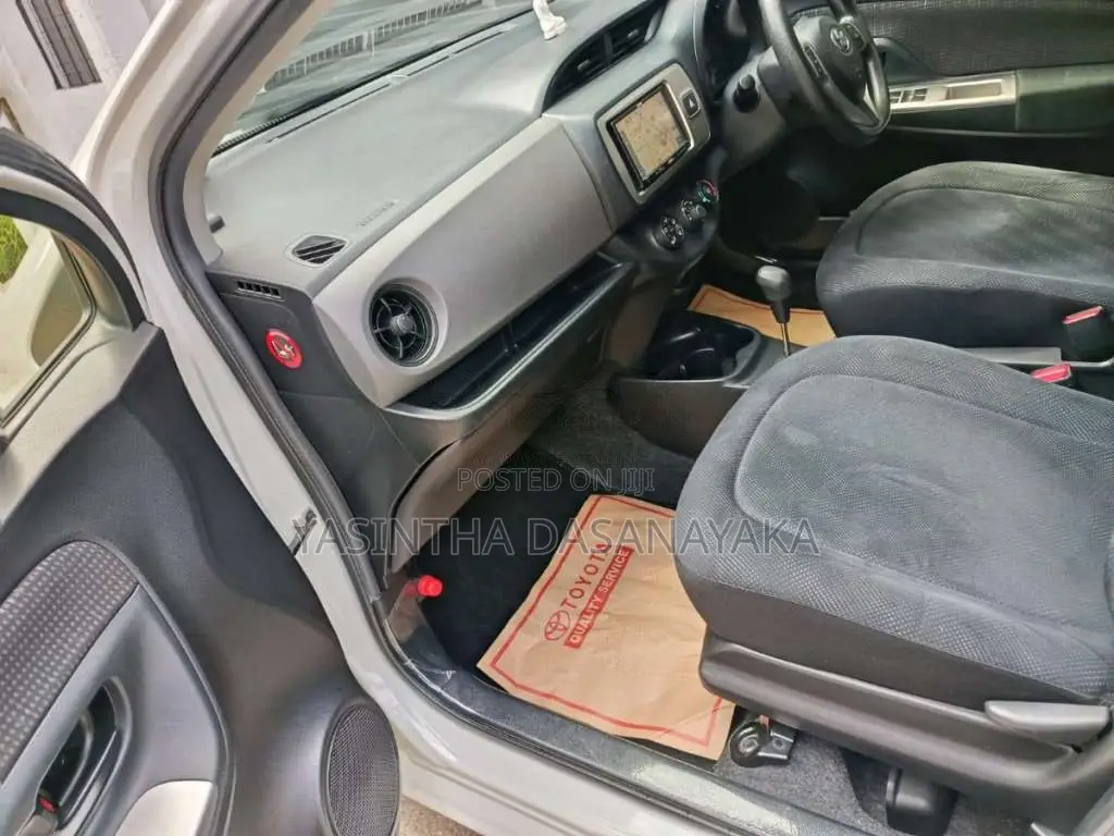 Toyota Vitz KSP130 2016 Car (Used)