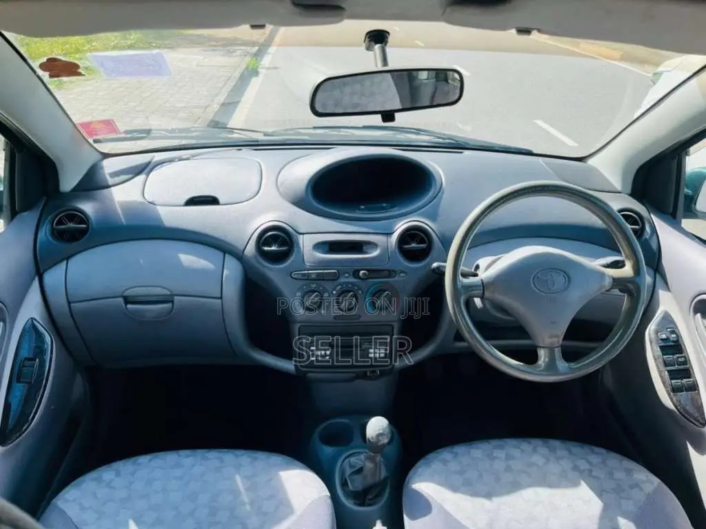 Toyota Echo Platz 1999 Car (Used)