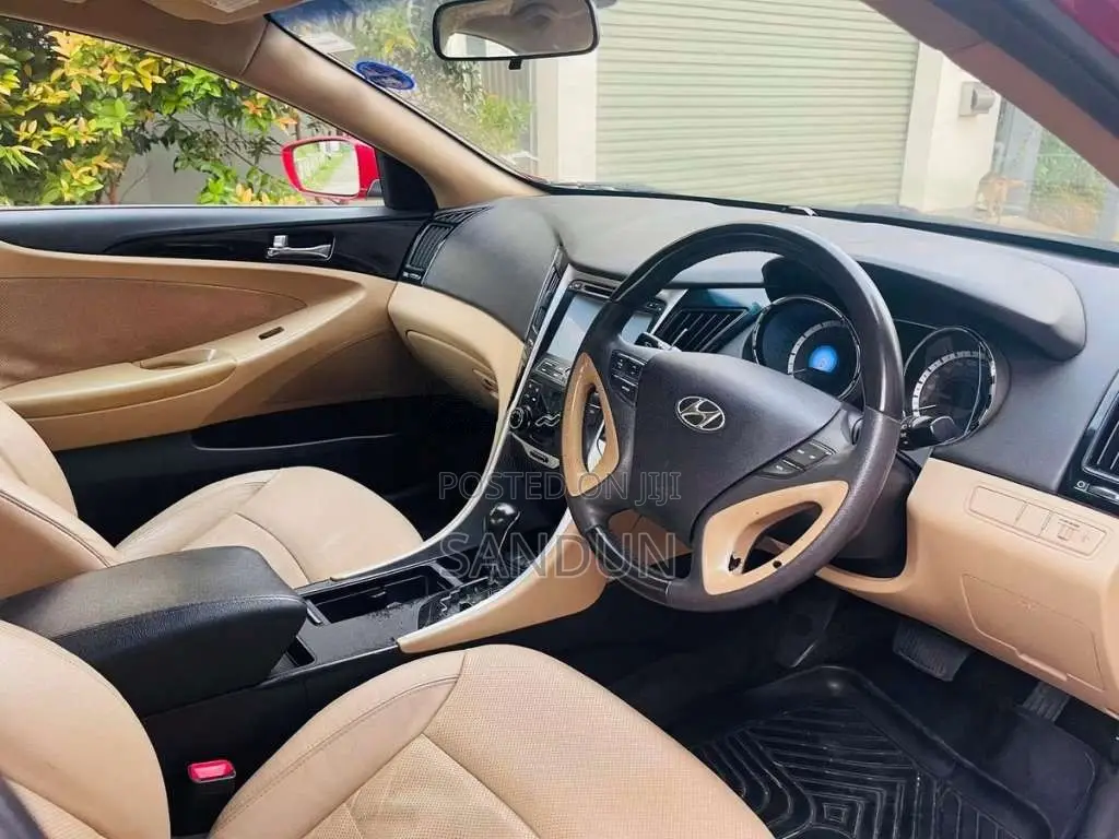 Hyundai Sonata 2010 Car (Used)