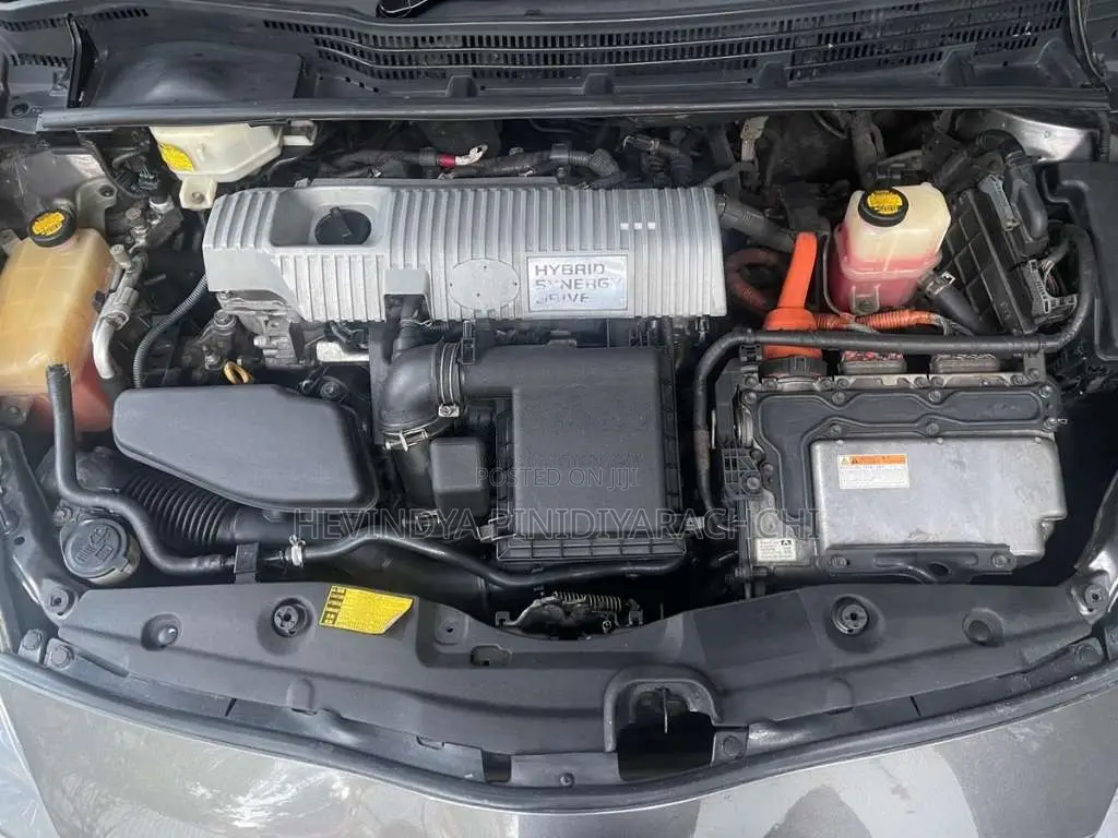 Toyota Prius 2011 Car (Used)