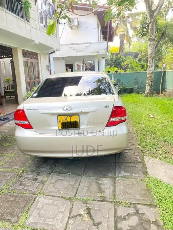 Toyota Axio X Limited 2010 Car (Used)