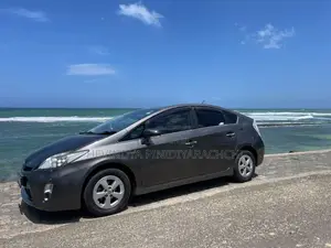 Toyota Prius 2011 Car (Used)
