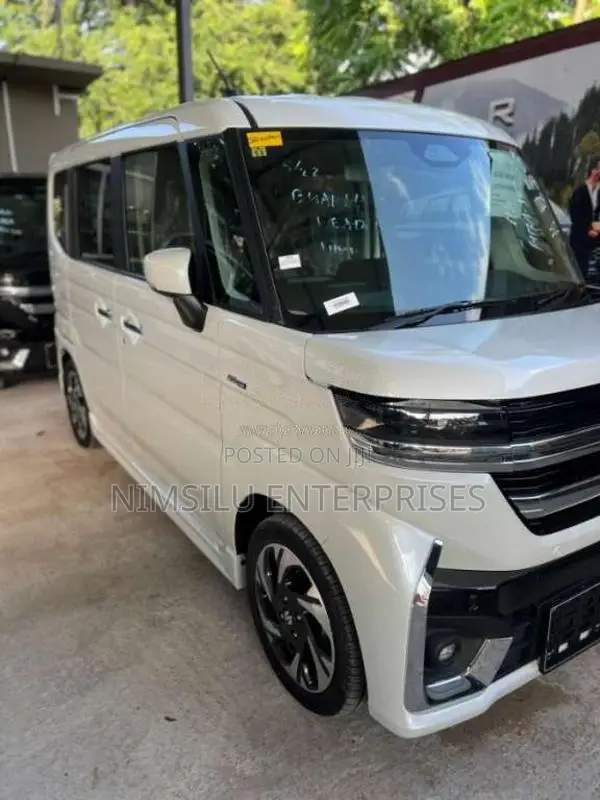 Suzuki Spacia Custom XS 2023 Car Unregistered (Recondition)