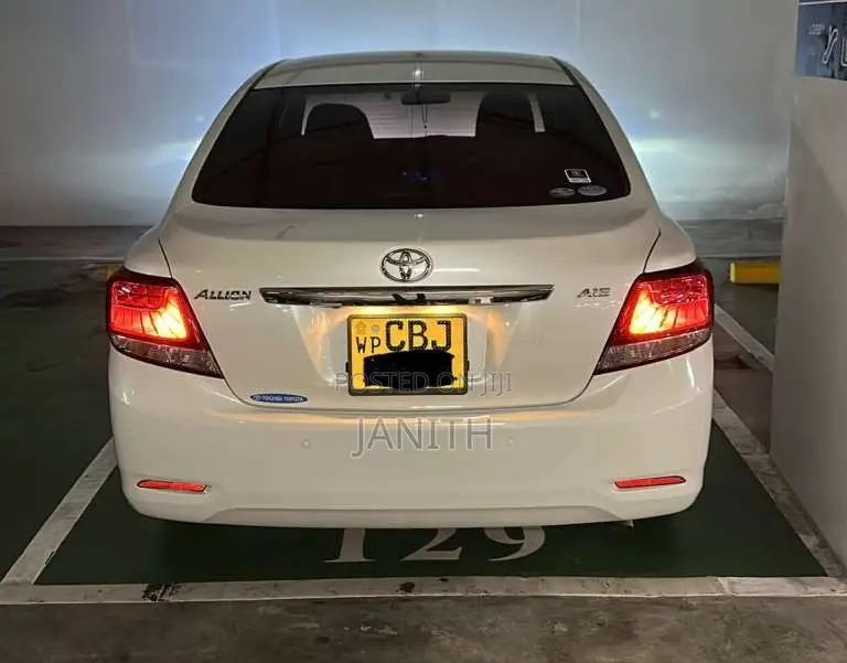 Toyota Allion 2018 Car (Used)