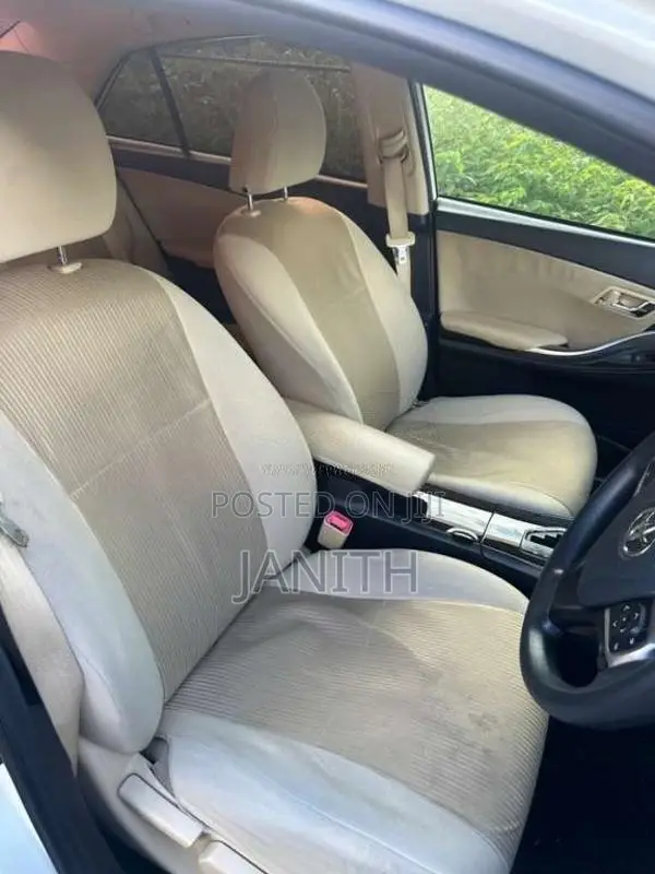 Toyota Allion 2018 Car (Used)