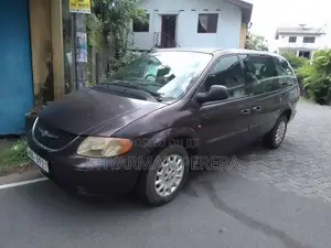Chrysler Grand Voyager 2004 Car (Used)