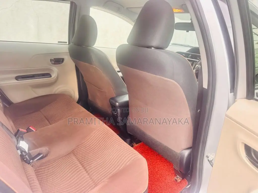 Toyota Aqua G Grade 2013 Car (Used)