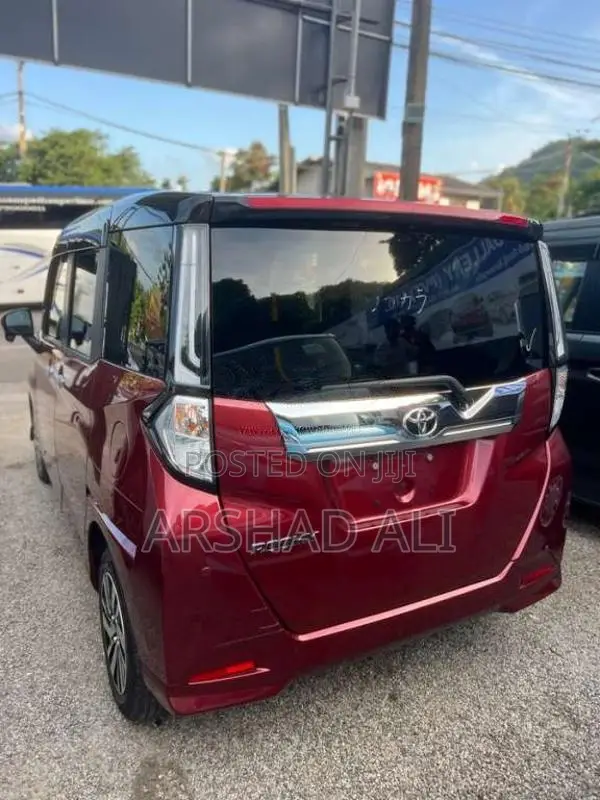 Toyota Roomy Custom G 2023 Car Unregistered (Recondition)