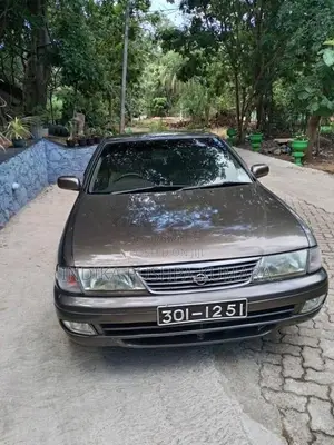 Nissan FB40 1996 Car (Used)