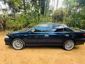 Toyota Carina 1999 Car (Used)