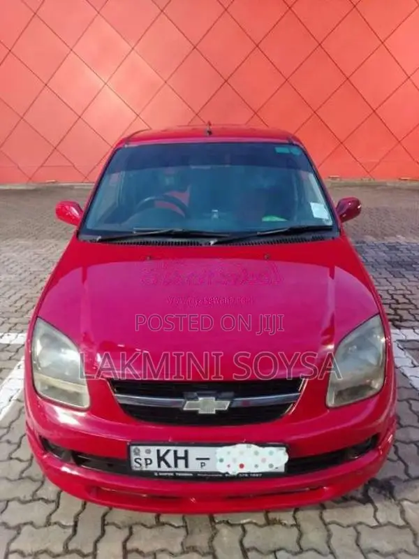 Chevrolet Cruze 2004 Car (Used)