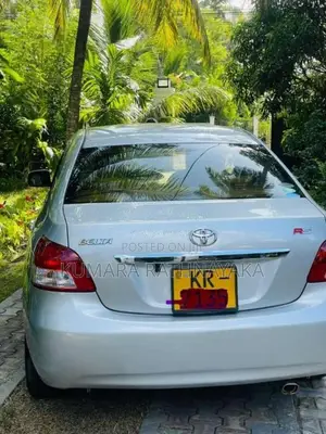Toyota Belta 2009 Car (Used)