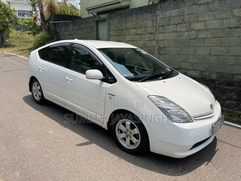 Toyota Prius 2012 Car (Used)