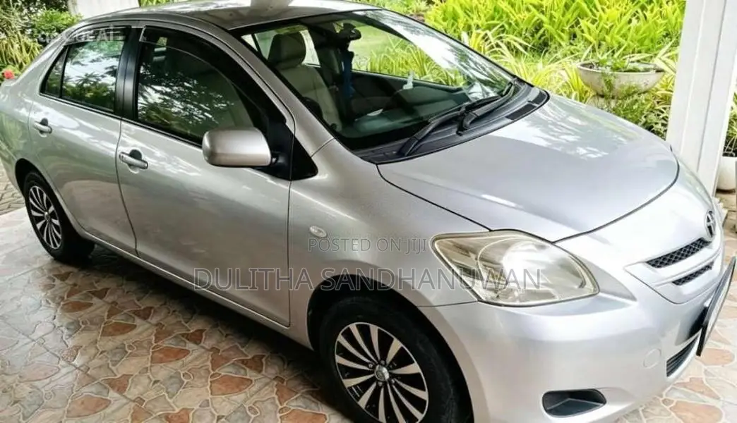Toyota Belta 2007 Car (Used)
