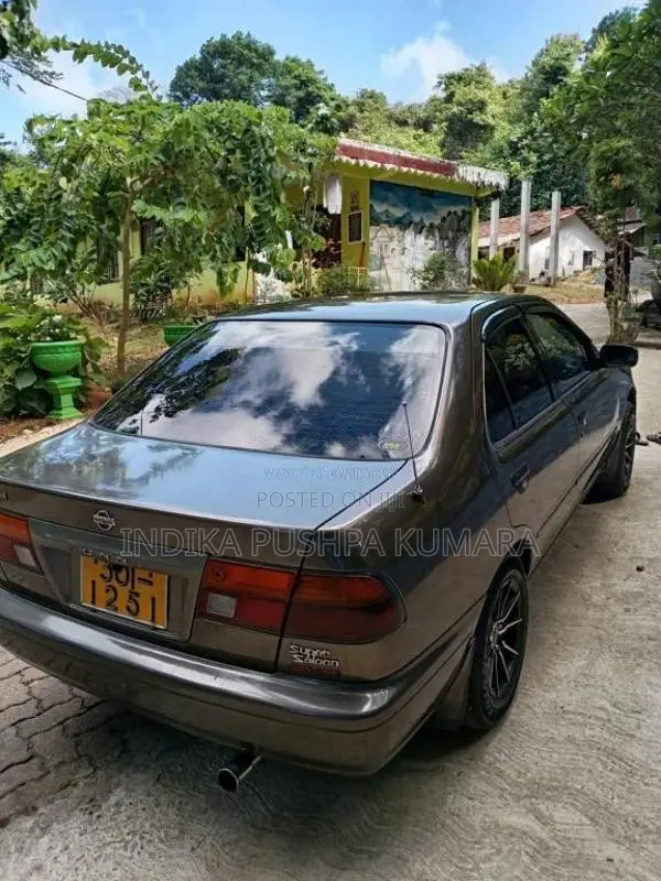 Nissan FB40 1996 Car (Used)